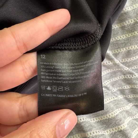 Lululemon Perfectly Oversized Cropped Crew *Softstreme* - Picture 5 of 6